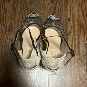 Authentic Valentino garavani wedges